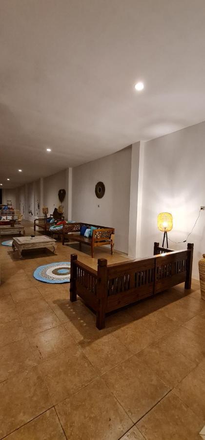 Villa Aurora Tjisarua Exterior foto