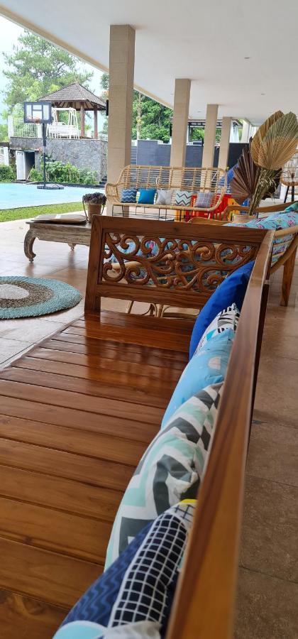 Villa Aurora Tjisarua Exterior foto